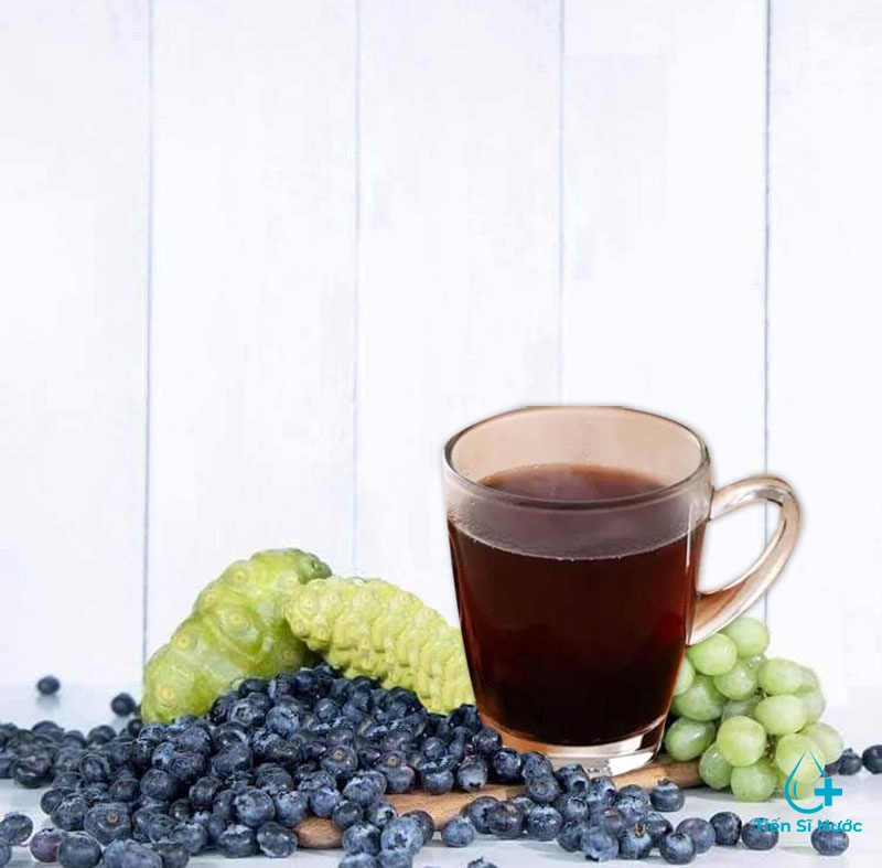 Nước ép trái nhàu nho Nước ép trái nhàu nho
