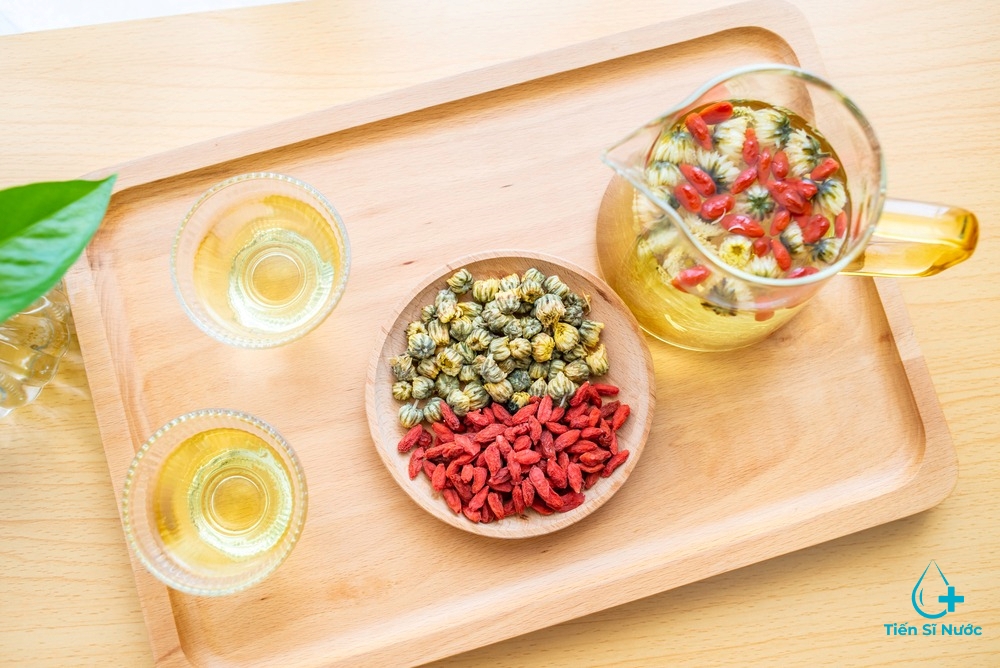 trà hoa cúc táo đỏ