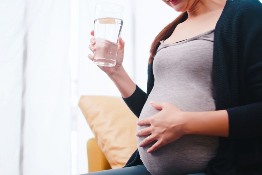 bầu uống nước ion kiềm có tốt không