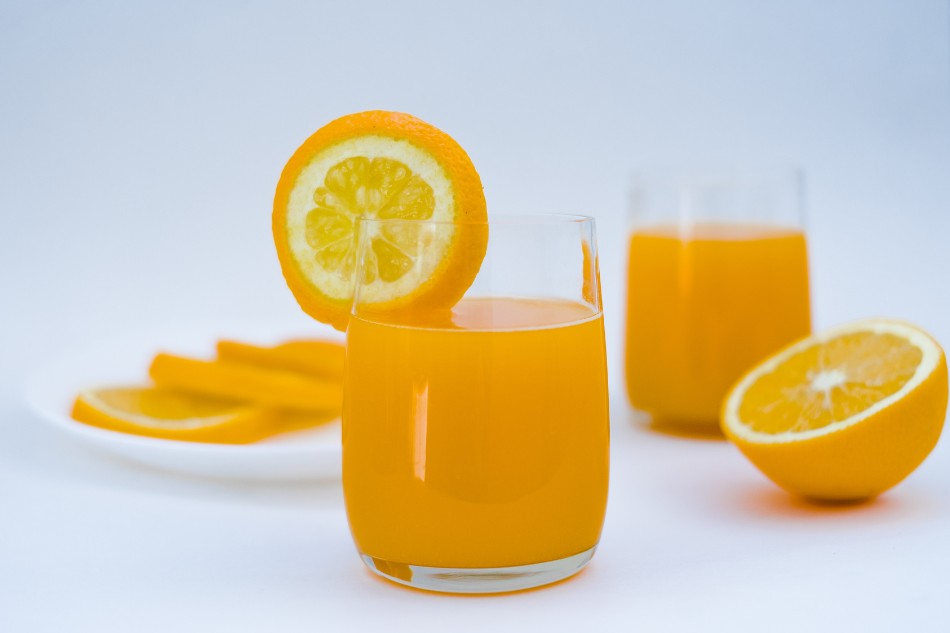 Nước cam chứa hàm lượng vitamin C và chất chống oxy hóa dồi dào Nước cam chứa hàm lượng vitamin C và chất chống oxy hóa dồi dào