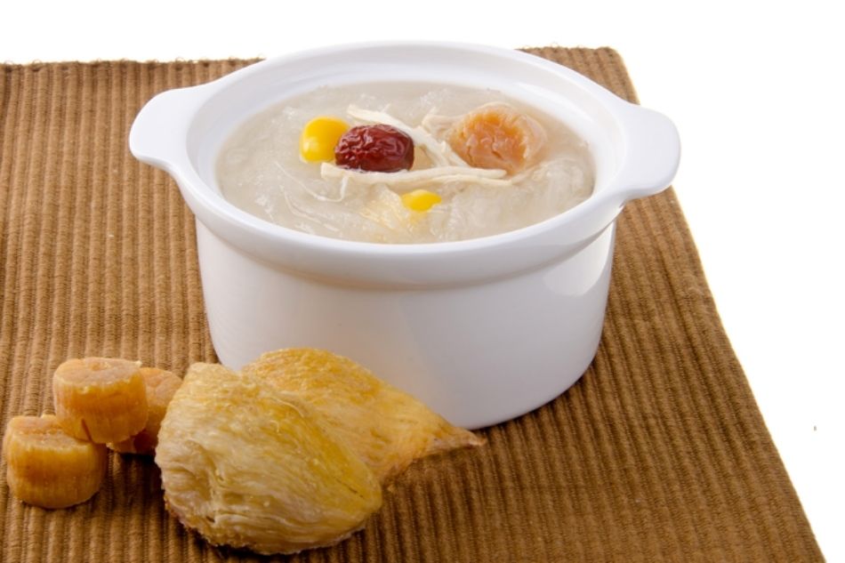 Yến sào mang lại nhiều lợi ích cho sức khỏe nếu dùng hợp lý Yến sào mang lại nhiều lợi ích cho sức khỏe nếu dùng hợp lý