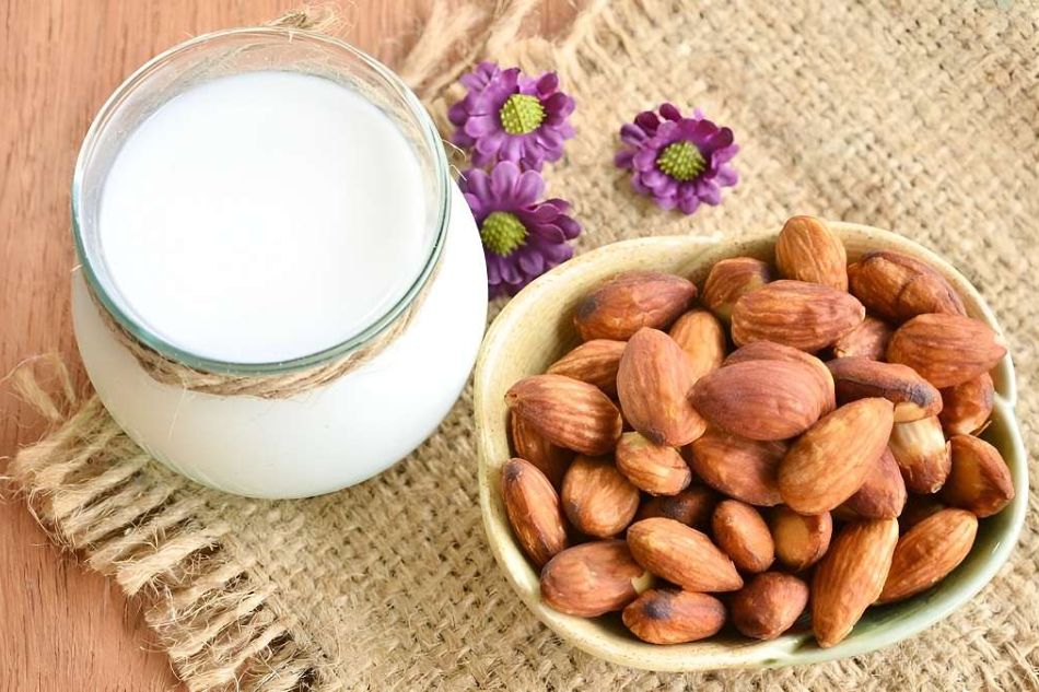 Uống sữa hạnh nhân giúp cải thiện chất lượng giấc ngủ vừa duy trì vóc dáng Uống sữa hạnh nhân giúp cải thiện chất lượng giấc ngủ vừa duy trì vóc dáng