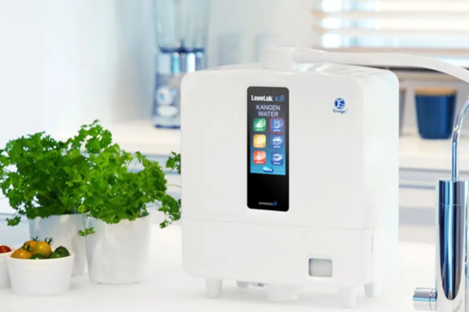 Nước ion kiềm giàu hydro giúp chống oxy hóa, làm chậm quá trình lão hóa da Nước ion kiềm giàu hydro giúp chống oxy hóa, làm chậm quá trình lão hóa da
